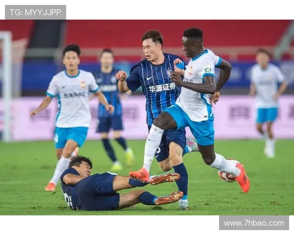 武汉三镇鏖战再起聚焦赛场风云激荡胜负悬念引爆足球激情