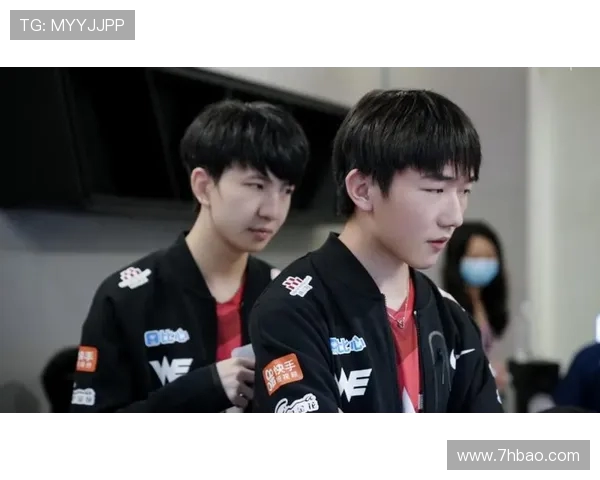 电竞比分实时更新，全球赛事战况一手掌握，精彩对决尽在眼前