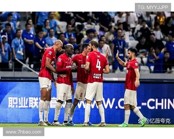 成都蓉城崛起为西部足球新势力带动城市体育文化全面升级 成都蓉城崛起为西部足球新势力带动城市体育文化全面升级