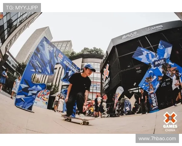 重庆滑板队与成都滑板队赛后战术分析及关键表现回顾