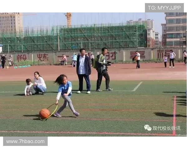 以运动为中心全面提升身心健康促进社会和谐发展的实践路径探索