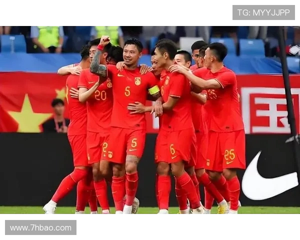 上港与北京国安激战正酣进球大战引发球迷热烈讨论